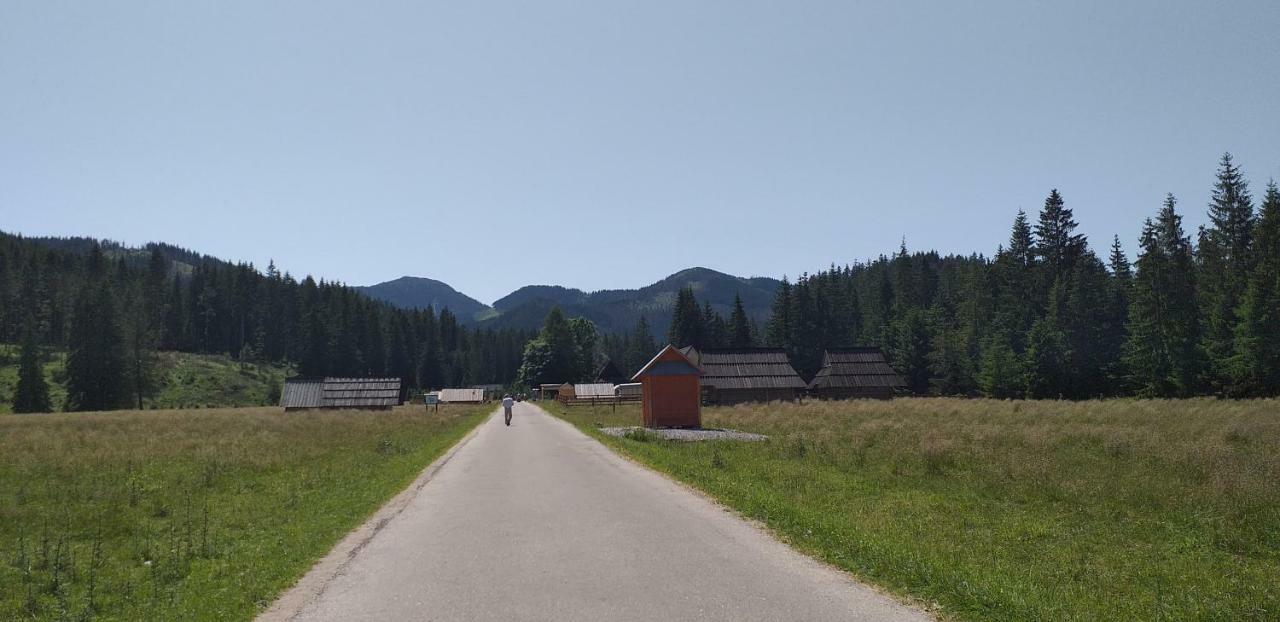 Apartmán Wynajem Pokoi Rancho Zab Exteriér fotografie